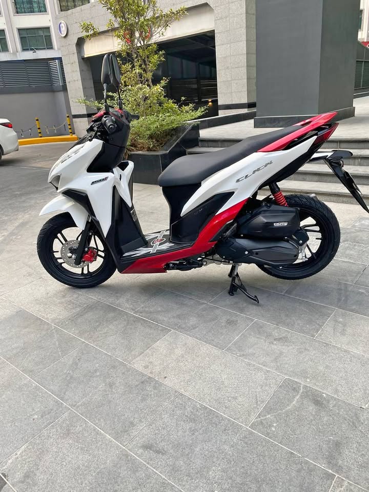 Honda click 2021smartkey150cc